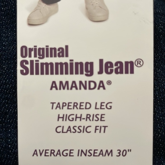 Gloria Vanderbilt ladies amanda jeans - Picture 3 of 4